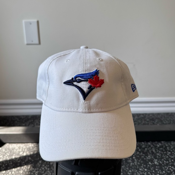 Blue Jays Velcroback Baseball Cap - Picture 1 of 4